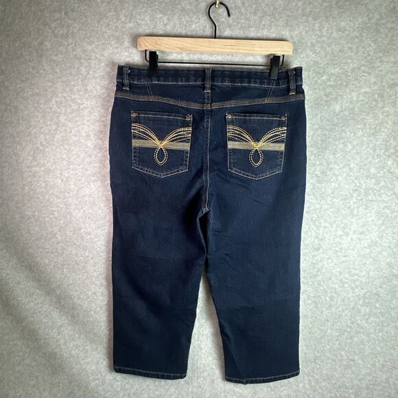 CATO Capri Pants Jeans Women’s Sz 14 Denim Dark Blue Embroidered Pockets Cropped - Picture 2 of 9